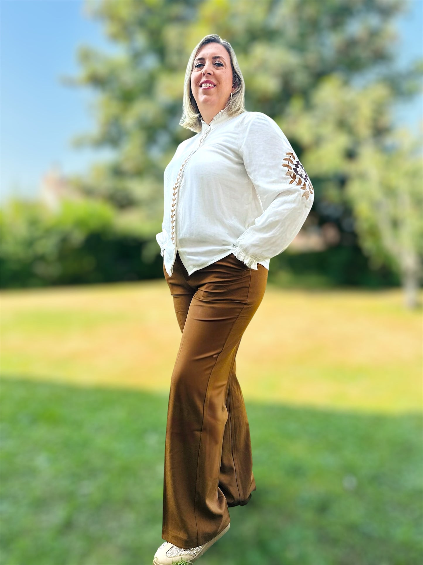 Pantalon ISALINE – Élégance et confort vintage 🤎