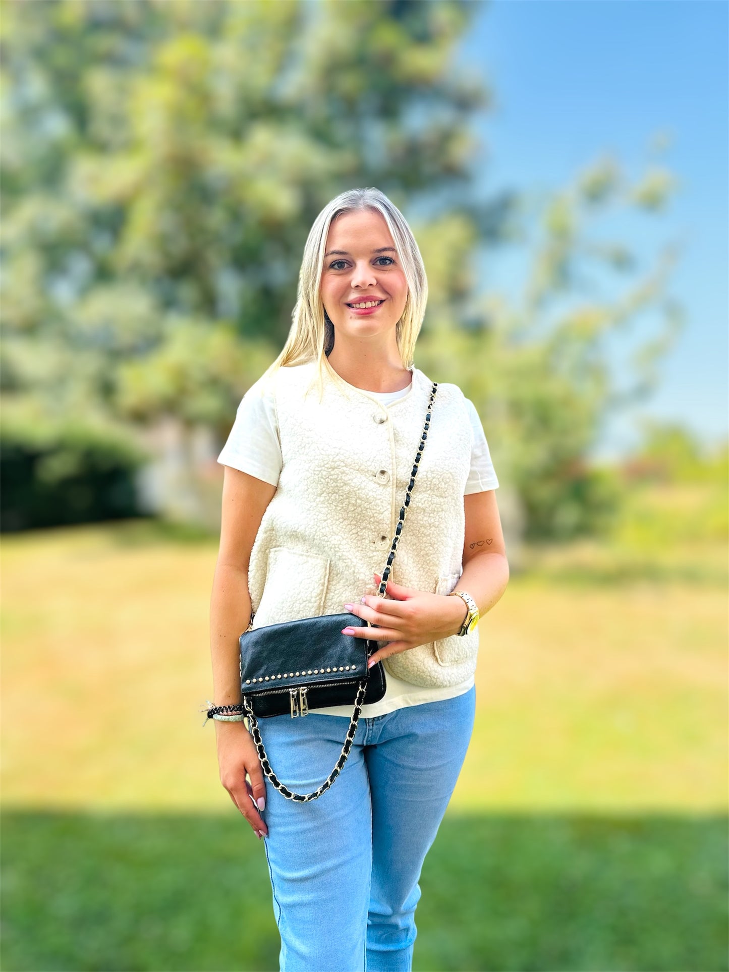Sac OLIVIA – bandoulière chic & pratique en cuir véritable 🖤