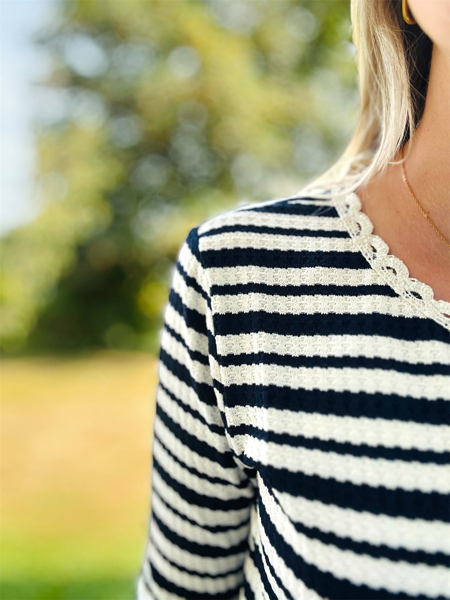 Haut MARINA – marinière chic & intemporelle ⚓️