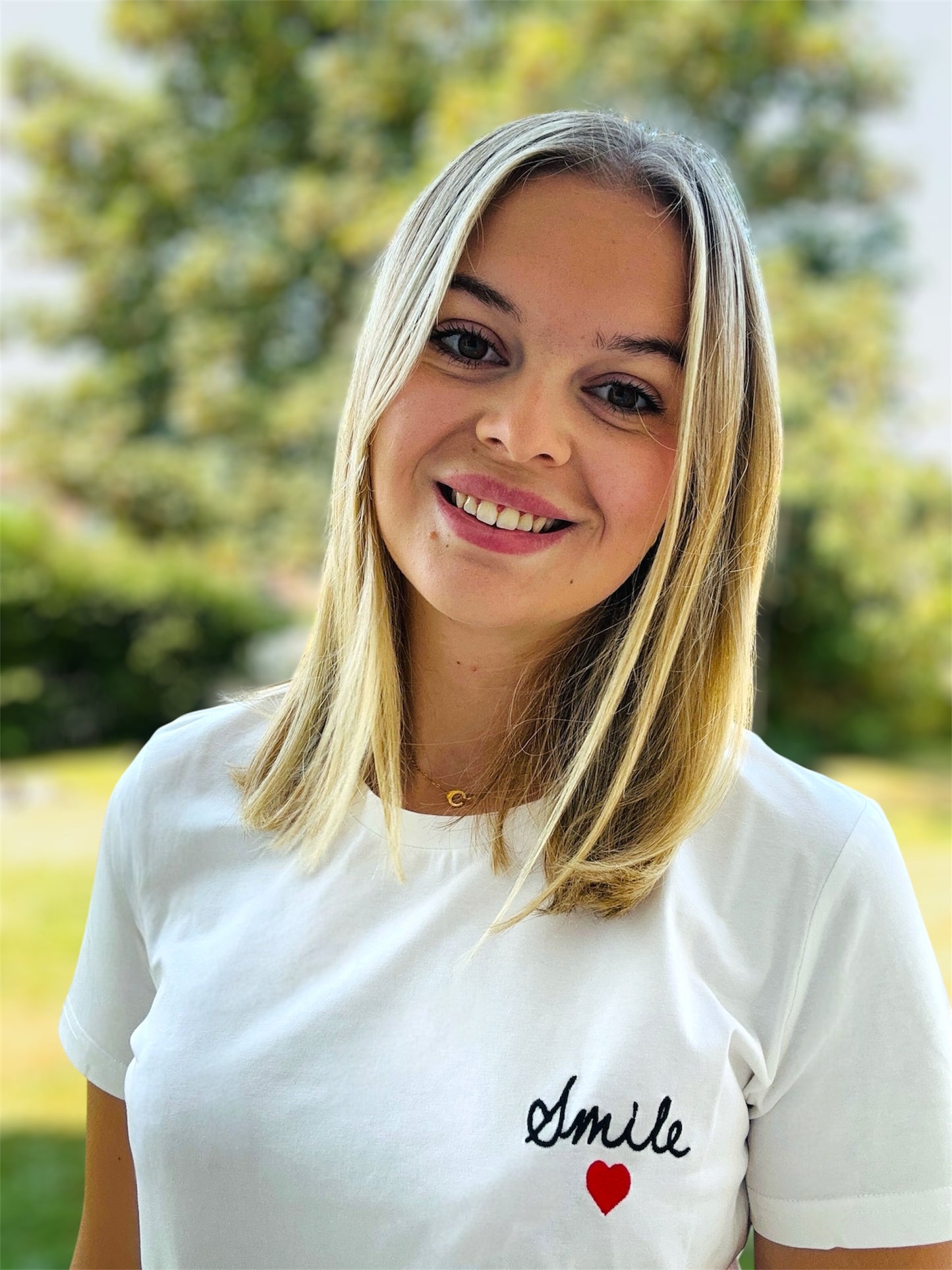 T-shirt SMILE 🤍❤️