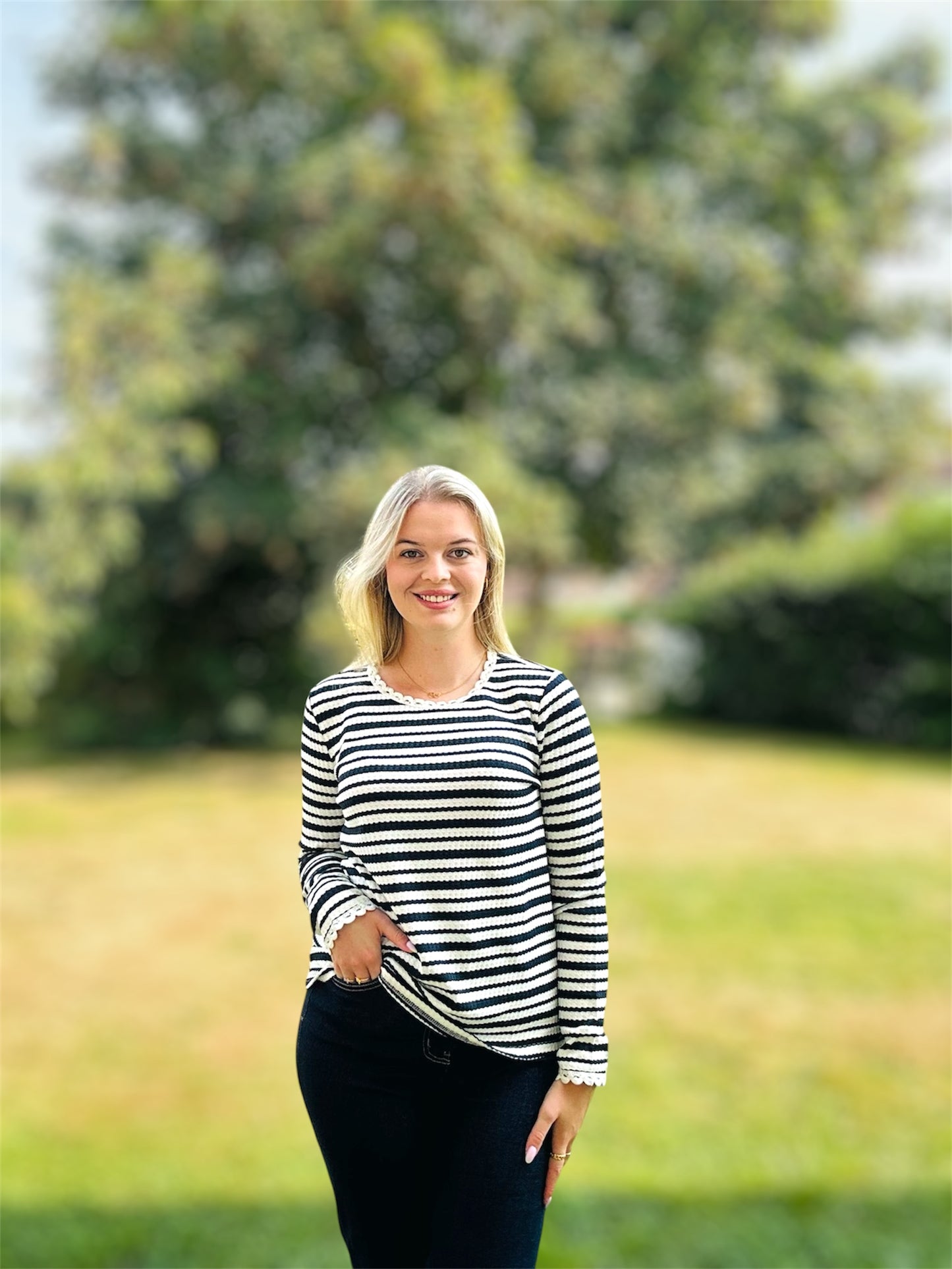 Haut MARINA – marinière chic & intemporelle ⚓️