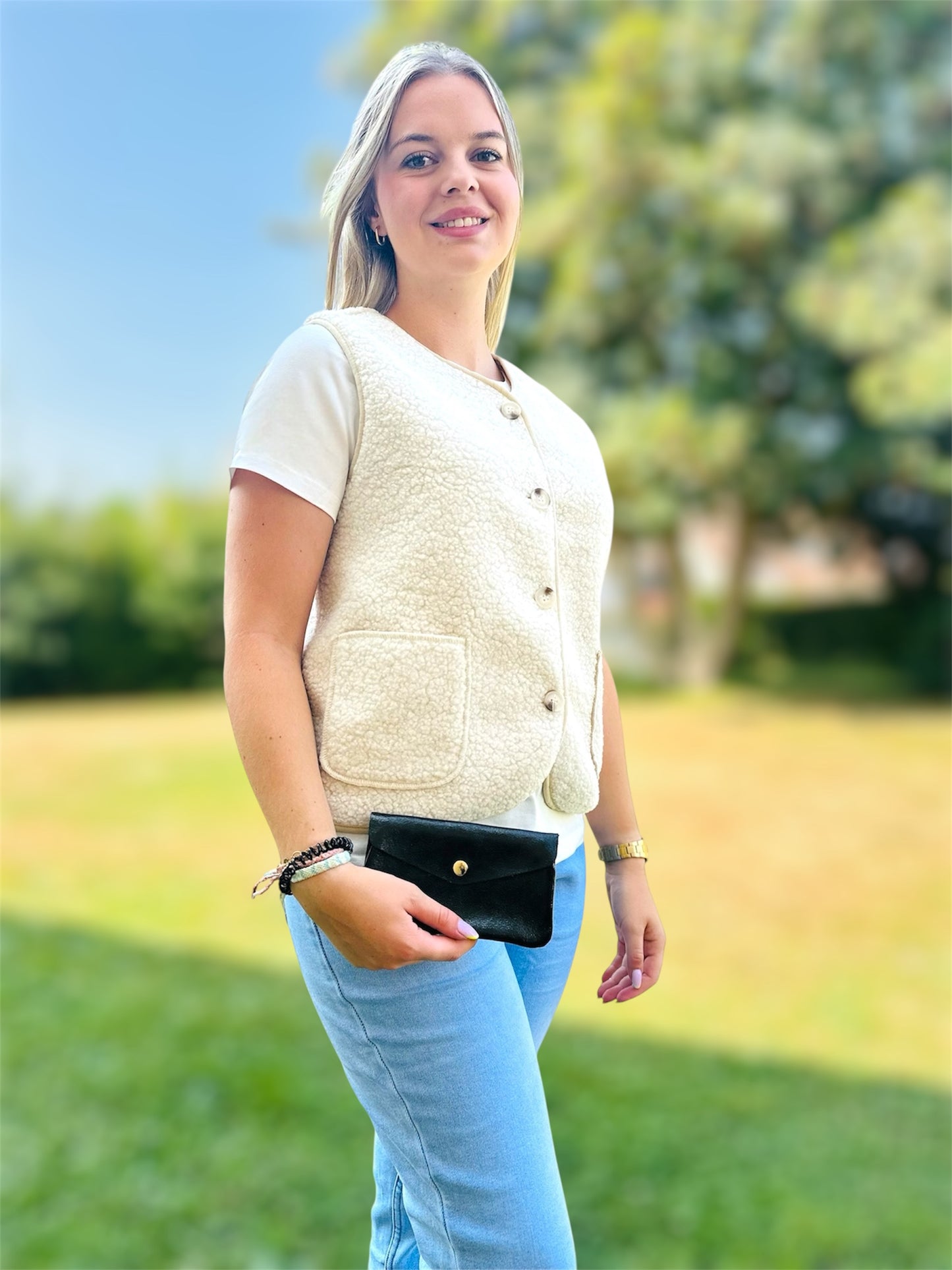 Pochette CLARA – élégante & pratique en cuir véritable 🩶