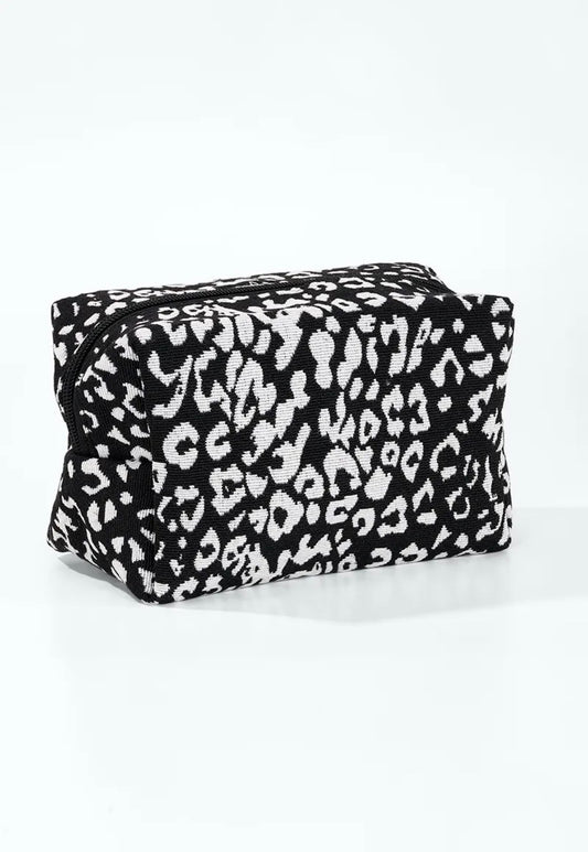 Trousse léopard 🐆🖤🤍