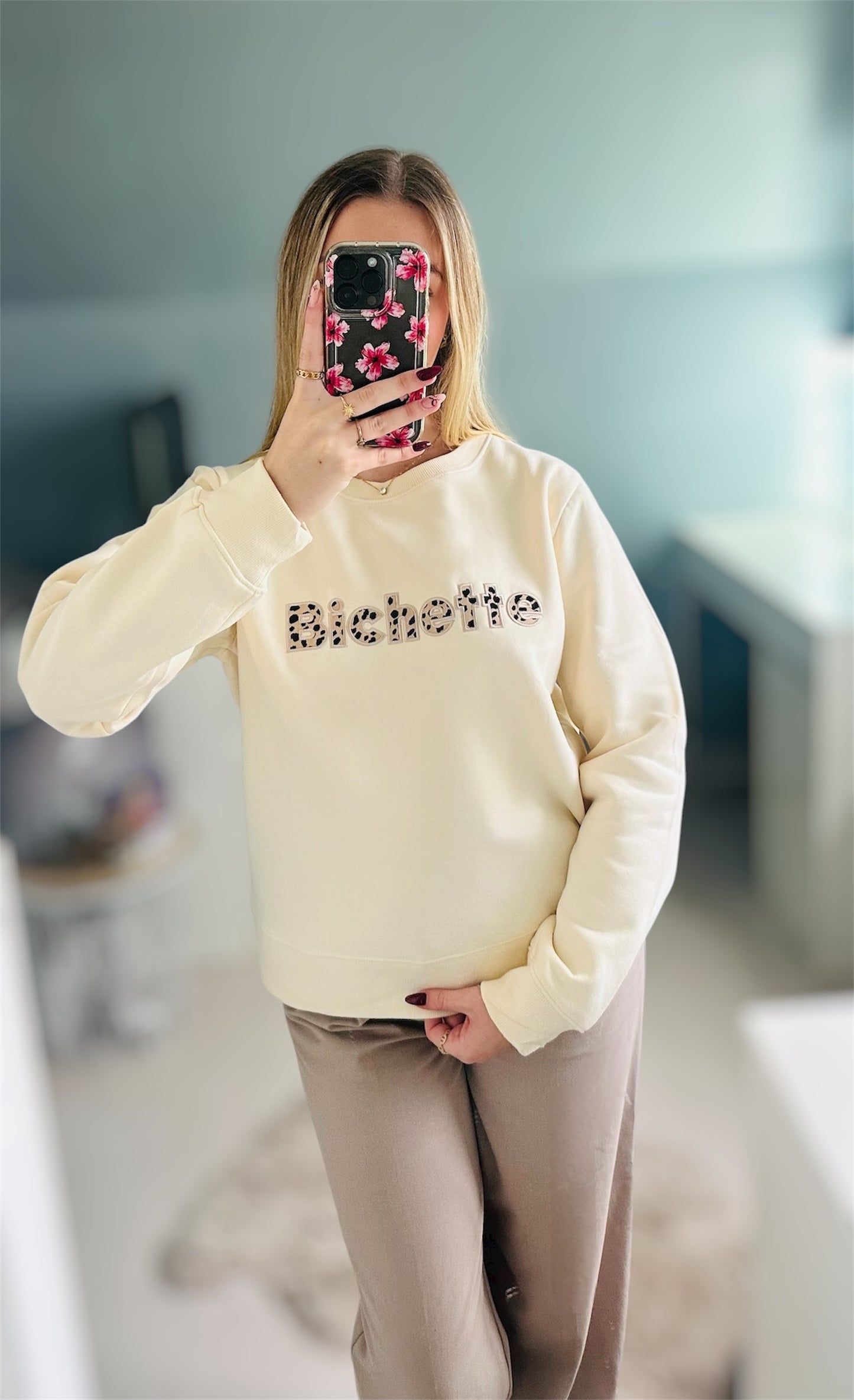 👩 Sweat “Jeanne” – Adulte