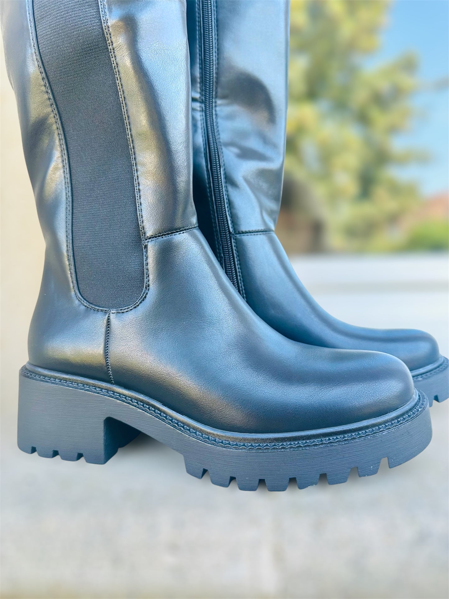 Bottes CONSTANCE – Élégance et confort au quotidien 🖤